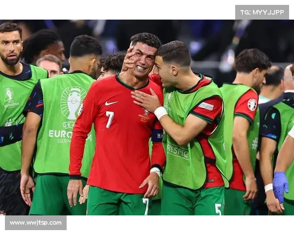 葡萄牙世预赛新训练基地启用 C罗亲自参与设计海水疗法首次亮相